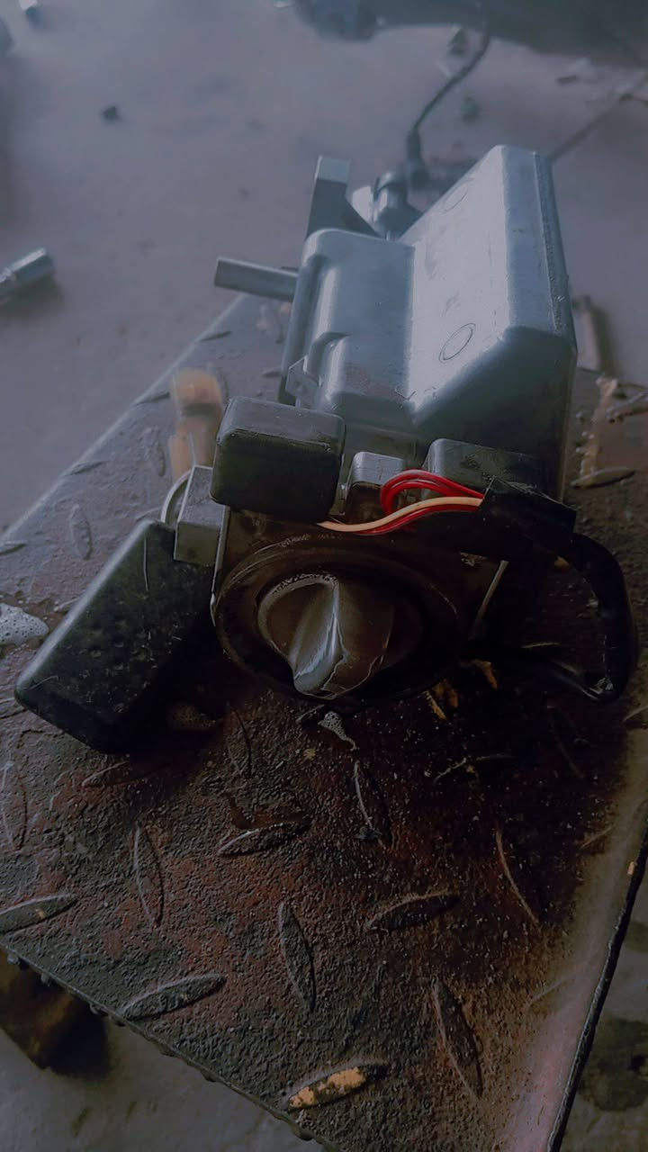 بصمه 010 018 جويترات قوايش موجود ايشي تحتاج عنوان بغداد الشعله***********
