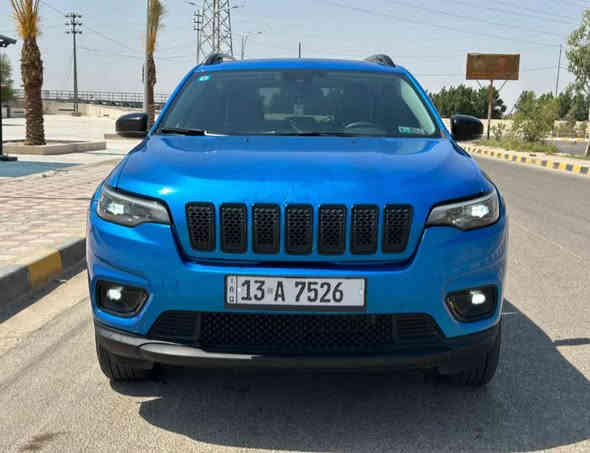 جيب شيروكي بزون فول مواصفات بانوراما 
خزن ميموري 
حجم المحرك 3200 VVT بنتاستار 
موديل 2022 
ماشيه 78 الف km 
حادثها تبديل بنيد فقط 
تعديل قاعده البدنه الي تكعد بالشاصي 
محرك كير كفاله 
صدر تبريد كفاله 
ايرباك فقط دشبول ودركه 
زوج تايرات امامي جديد 
حادثها بامريكا فقط بالعراق كلشي ما بيها ابداً 
موجوده صور الحادث بالمنشور 
رقم 7526 13A 
تحويل ثاني يوم 

السعر 180 وبيها مجال 
***********
