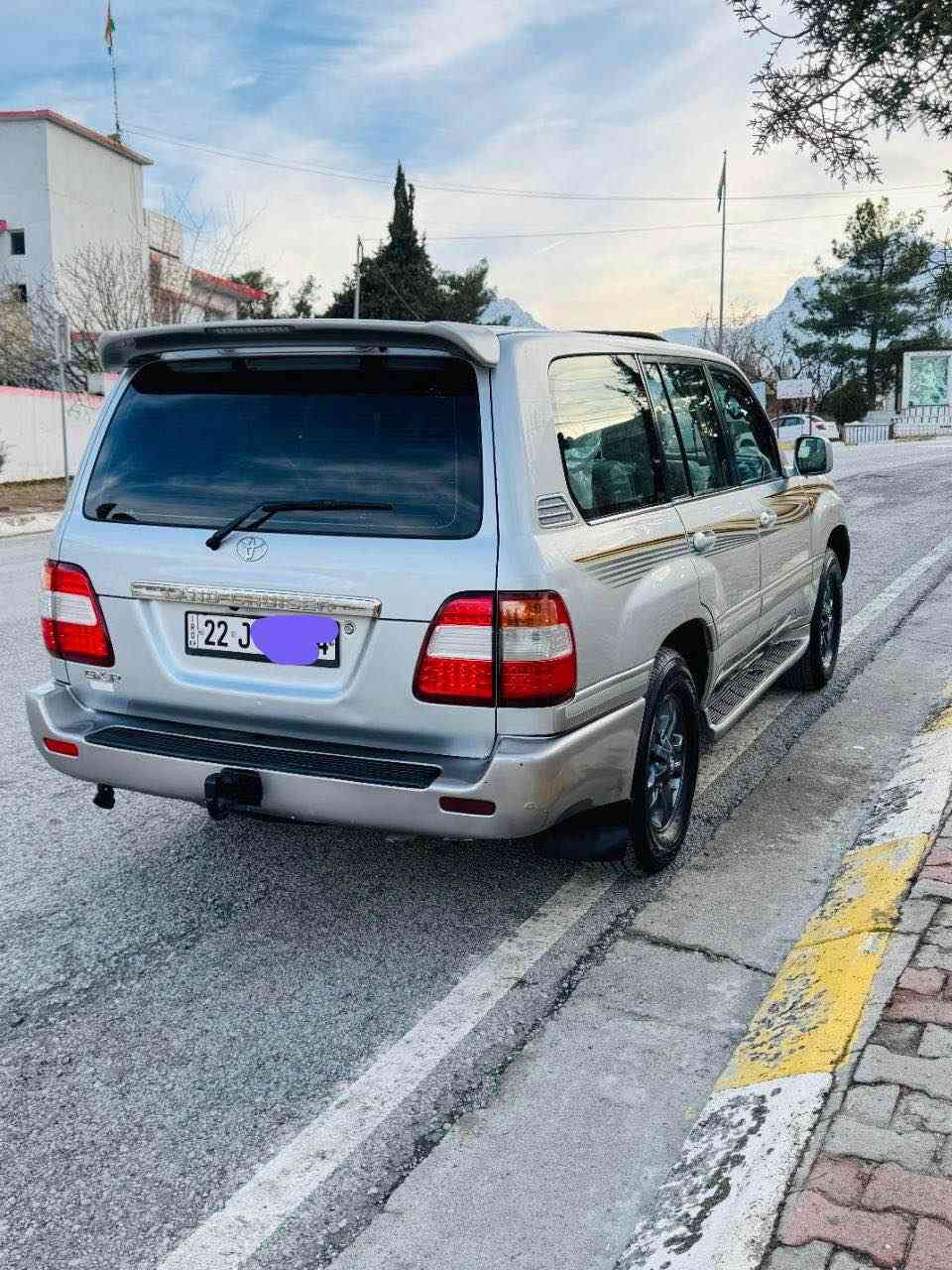 مؤنيكا  2006 رقةم اسلي  خاز و بةنزين  
  فول فول مواسةفات سلايت. كئر تؤماتيك سةلاجة ناو فورميكة و  جام كارةبا جام ئتؤ  تةبريد مةركةزي  ئاوئنة كارةبا .  بةخاخي ئاو  زؤر مواسةفاتي تر   پئش و پشت حةساس. و كاميرة تةلةبزؤن و شاشة گةورة رةقةمي تازةية 
بة ناوي خؤمة    
  تاخم تاو ويلي تازةية 
هةمووشتئكي بة شةرتة 
گئر و مةكينةو دةبل گير بةشةرت ديفلؤكيشة 250هةزاري حةقيقي رؤويشتية 
سحری 174
ژمارەی خاوەن 
***********
*********** أربيل, العراق
