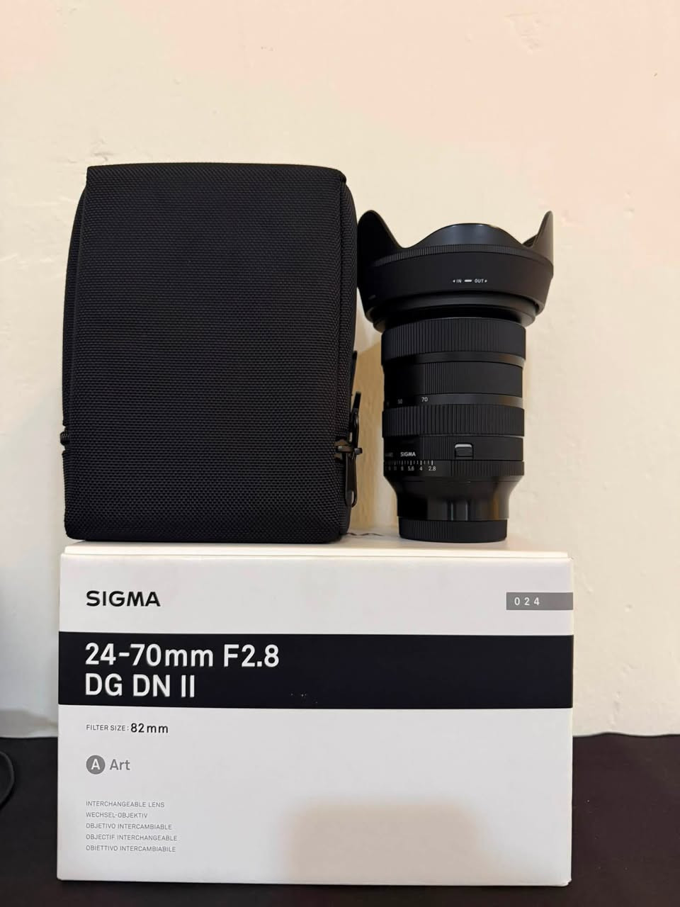 Camera Sony A7RIV 
Lens 24-70mm f 2.8 Sigma Mark 2
کامێراکەم %99خاوێنە 25 K
وێنەیی گرتوە و زۆر کەم بەکارم هێناوە 
خۆم بە تازەی کریومە شوختی نیە لەگەڵ کامێرایەکی لۆک فەرقی نیە 
کارتۆن و جانتای لێنز و کامل عەشیای شەریکەی خۆی لەگەڵدایە
ئەگەر مشتەریت نامە بنێرە ***********

