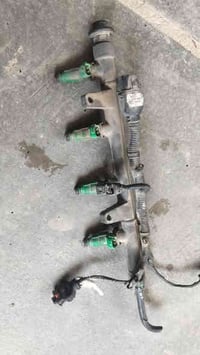 اكسنت قديم • للبيع