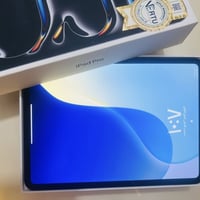 ايباد 11 برو M4 • ٢٥٦ • نظيف