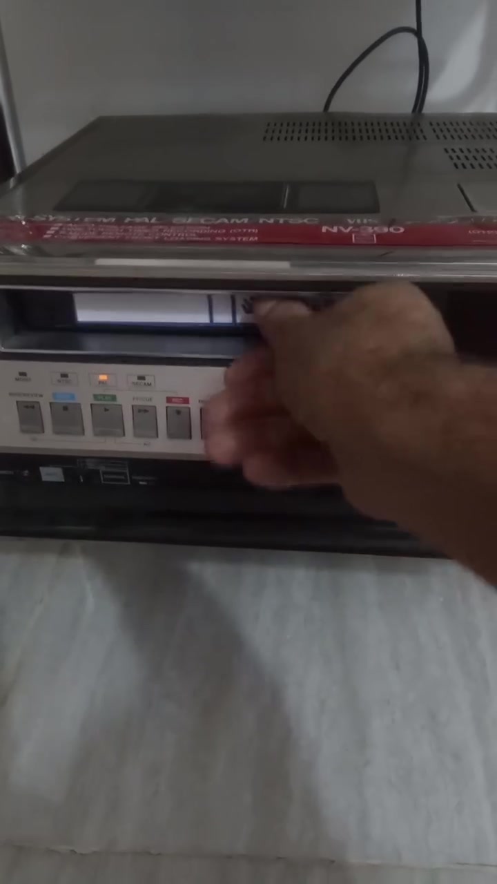 سلام عليكم فيديو كاسبت نشينل ياباني مع الميزه مع تلفزيون


**إذا كنت صاحب هذا الإعلان وتريد حذفه لأي سبب، رجاءا أرسل رسالة إلى الدعم الفني**