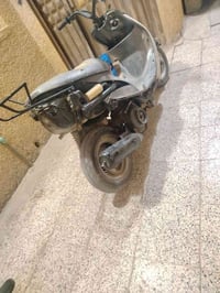 دراجه ماكس منغولي للبيع كفراتها كلها موجوده مابيهن اي نقص دراجه تشتغل ...