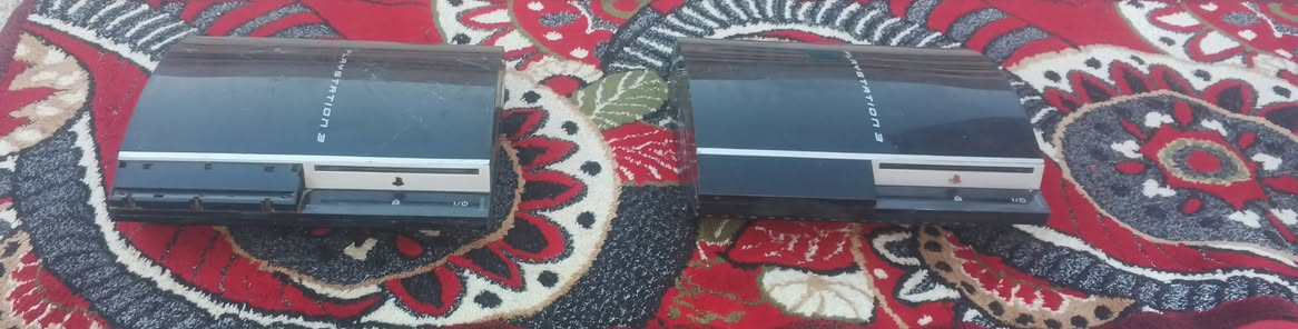 بلي3 فحم عدد2 بدون ملحقات ولا اي شي فحم ماعرف عنهن سعرهن2  ب25الف مع توصيل ***********
