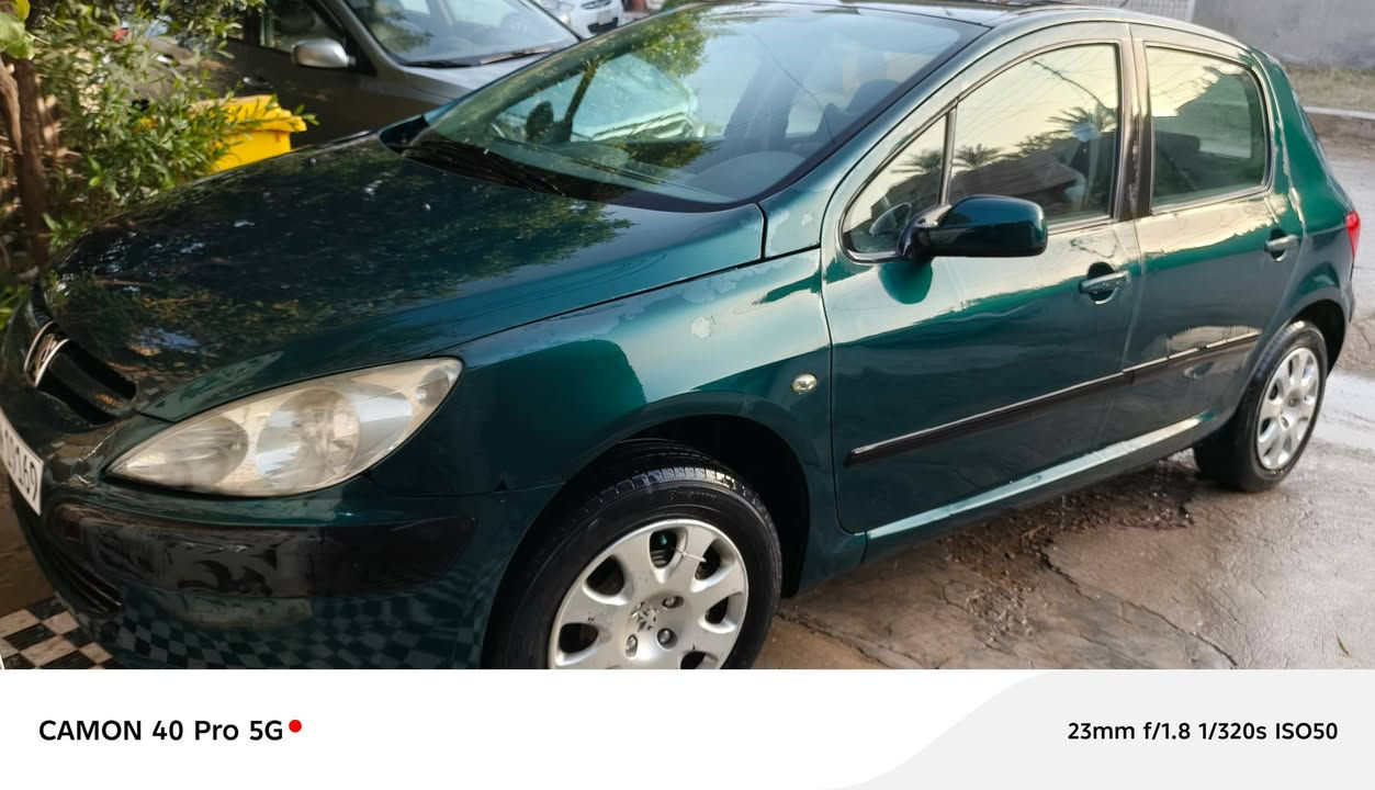 السلام عليكم للبيع بيجو 2004 كير مكينه حداديه جاهزه مصبوغه اثر جرد بدون حادث السعر 46 وبيه مجال مكان حله للتواصل رقم الهاتف ***********
