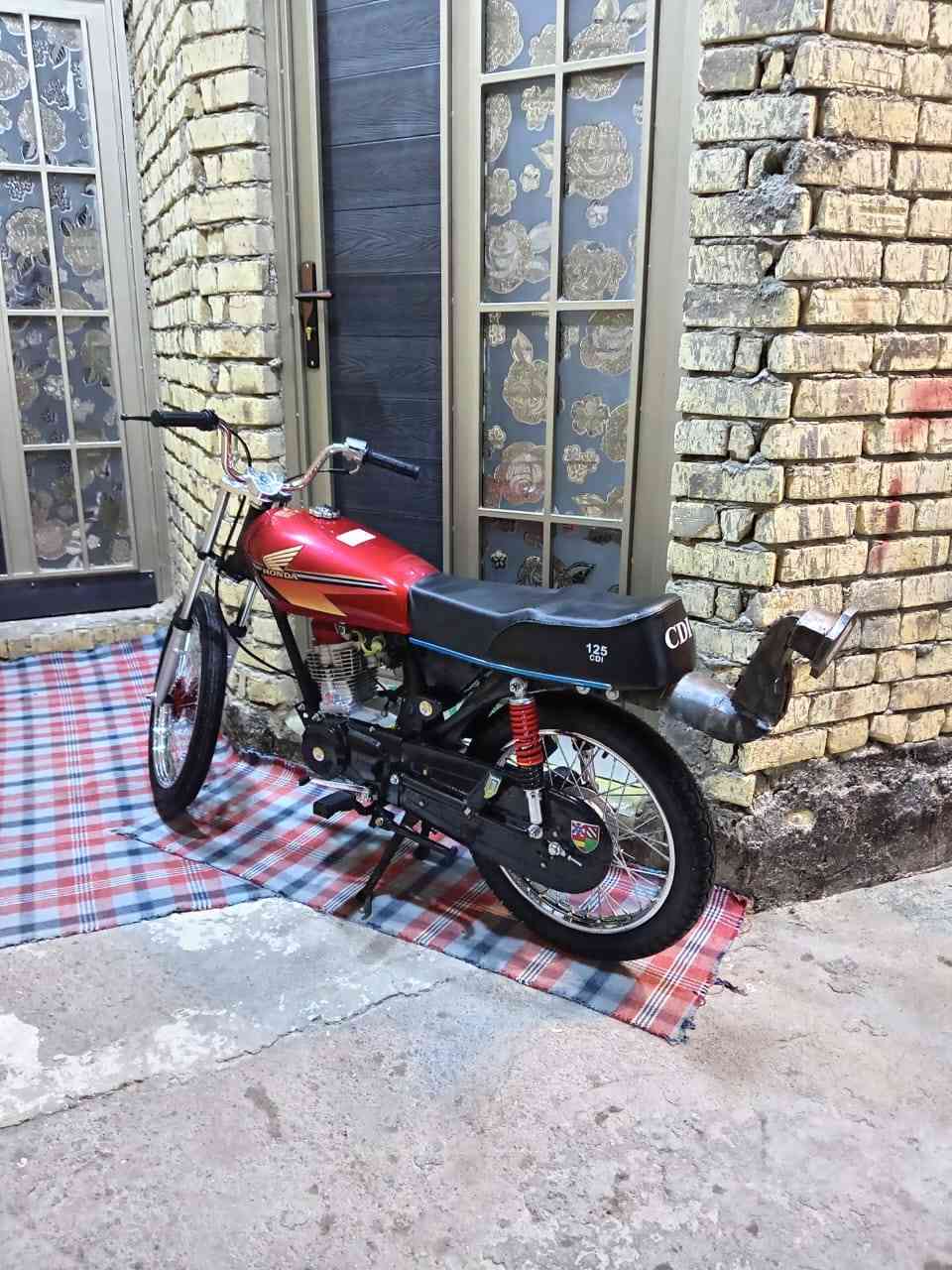 سلام عليكم شباب 4كير للبيع
اصولي... مكلف بنشر

التفاصيل.. اتصل***********
