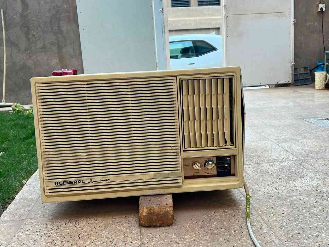 مكيف جنرال القديم نضيف فقط كام يذب هواء حار وعفنا سعره 175 ابد ماداخل تصليح للي يشتري مراسله الصفحه خاص


**إذا كنت صاحب هذا الإعلان وتريد حذفه لأي سبب، رجاءا أرسل رسالة إلى الدعم الفني**