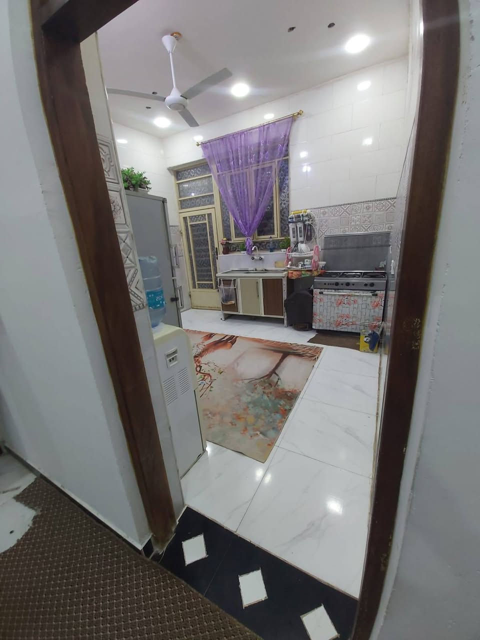 دار للبيع 
الماجدية منطقة سيد جميل شارع عشرين قرب اسواق ناي طابو زراعي عثماني ملك صرف ركن كافة الخدمات بناء حديث شغل كله درجه اولى مساحه ٢٢٠ متر غرفتين نوم وصالة وديوانية ومطبخ وصحيات داخلية وخارجية والطابق الثاني بس الصالة كاملة على طول البيت للاستفسار الاتصال ***********
