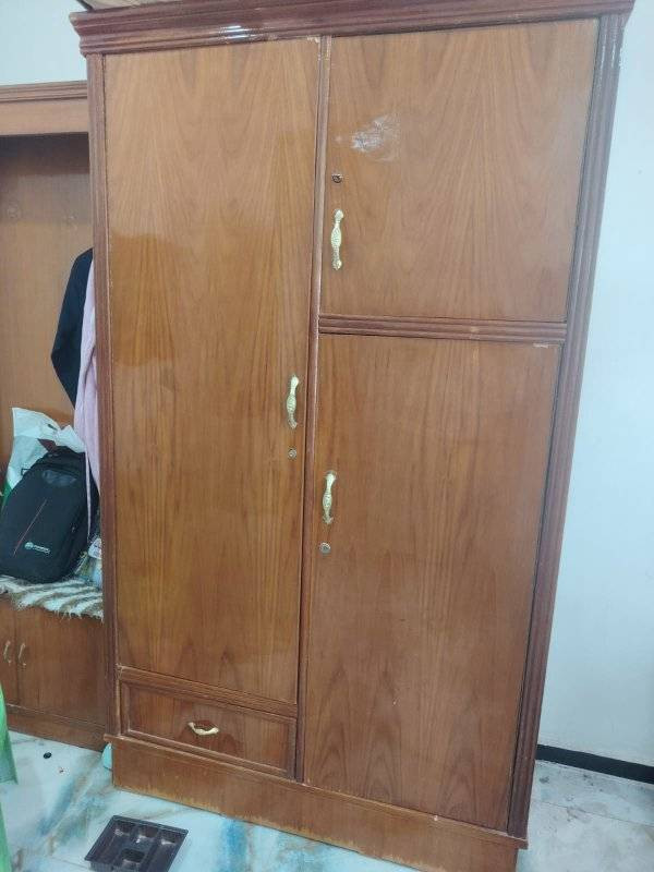 غراض بيت للبيع كاونتر تزكام كلش نظيف شخط مابي 3قطع سنك مرمر مستخدم شهر السعر500 جرباية نفر خشب جديدة السعر60 كنتور صاج تزكام نظيف السعر125 مكان بغداد حي اور توصيل ماكو شراي خاص


**إذا كنت صاحب هذا الإعلان وتريد حذفه لأي سبب، رجاءا أرسل رسالة إلى الدعم الفني**