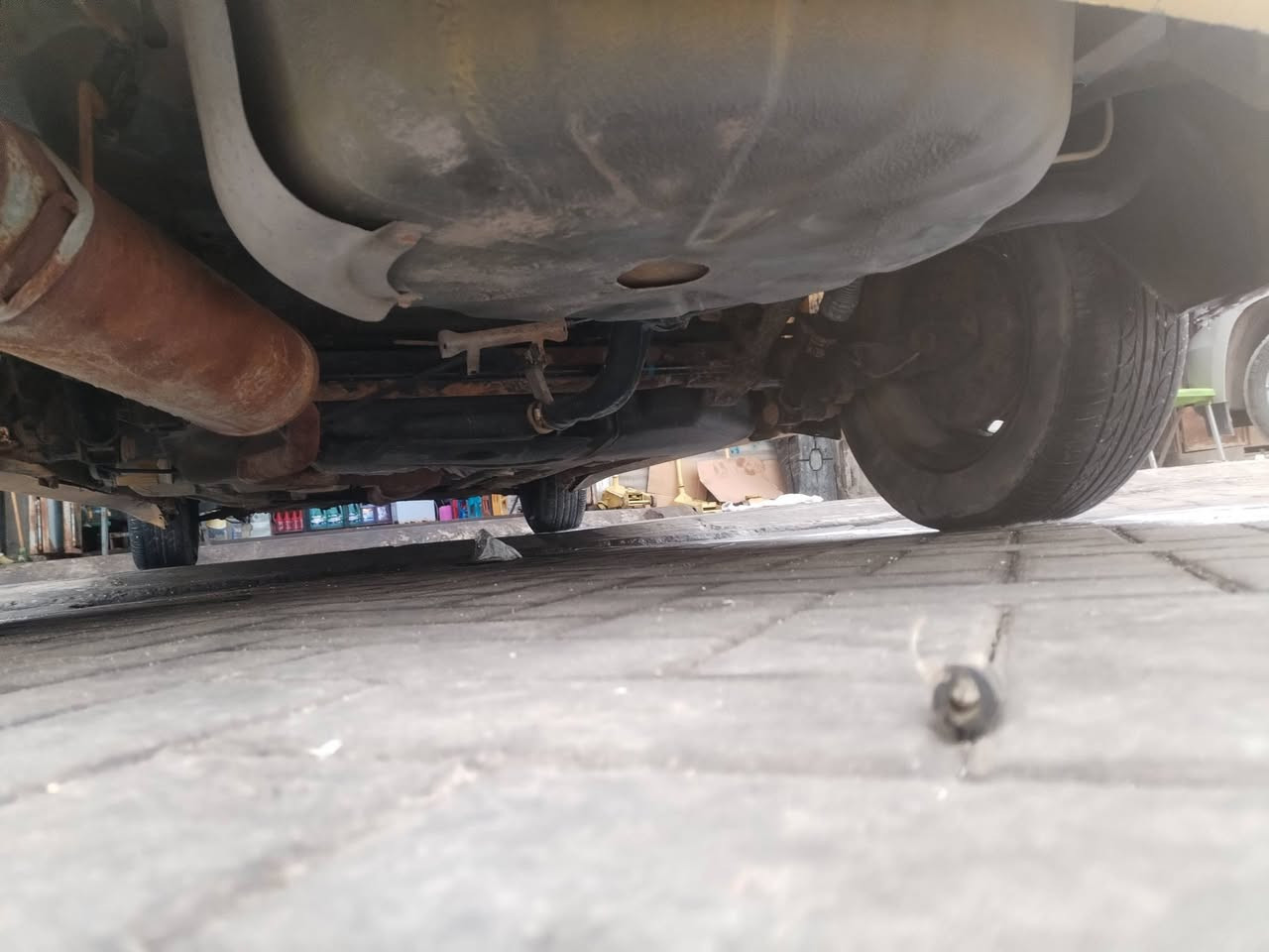 سلام عليكم بيجو بارص 2012ارقام جدد بس ع الستلام السنويه 2028سياره كفاله ماعده هاي الضربه ماشر عليع كفاله من التبديل والصبغ سياره تبريد مكينه كير لاتبخر لاتنغص تخم تاير تحويل ثاني يوم سياره جاهزه من كلشي حدادي جديده عوزه بس مشط مصفره هيه او غرامه السعر 35وبيه مجال مكاني بصره ***********
