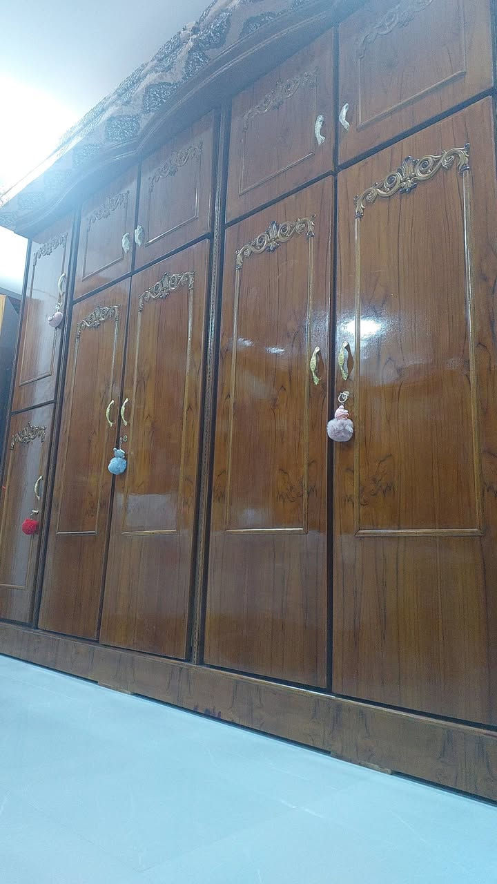 سلام عليكم هاي غرفه سوكيه للبيع الشراي يجي خاص او واتساب ***********
