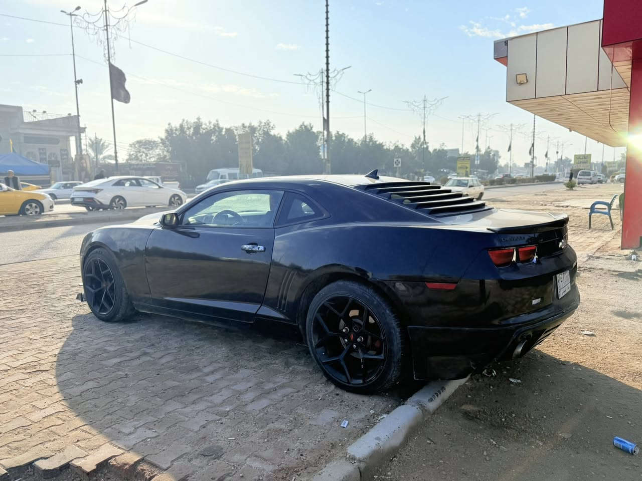 السلام عليكم سياره البيع كمارو 2009سياره جديده كير ومحرك وحداديه وتخم تاير كله جديد مكرك 6سندر رقم بغداد سيار جديد السعر 78وبيه مجال السفسار ***********مكان سماوه
