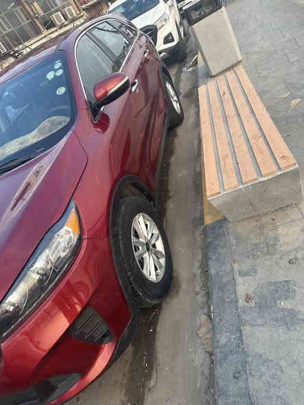 السلام عليكم
للبيع كيا سورنتو 

موديل 2020

مكينه 2400

مكينه وكير ما مفتوحه 

وارد امريكي 

مواصفات نص فول

7راكب 

حداديه جديده 

تخم تاير 

كله جديد مال جناي 

السعر 175

 بيها مجال بسيط 

العنوان بغداد الكريعات 

الاستفسار ***********
