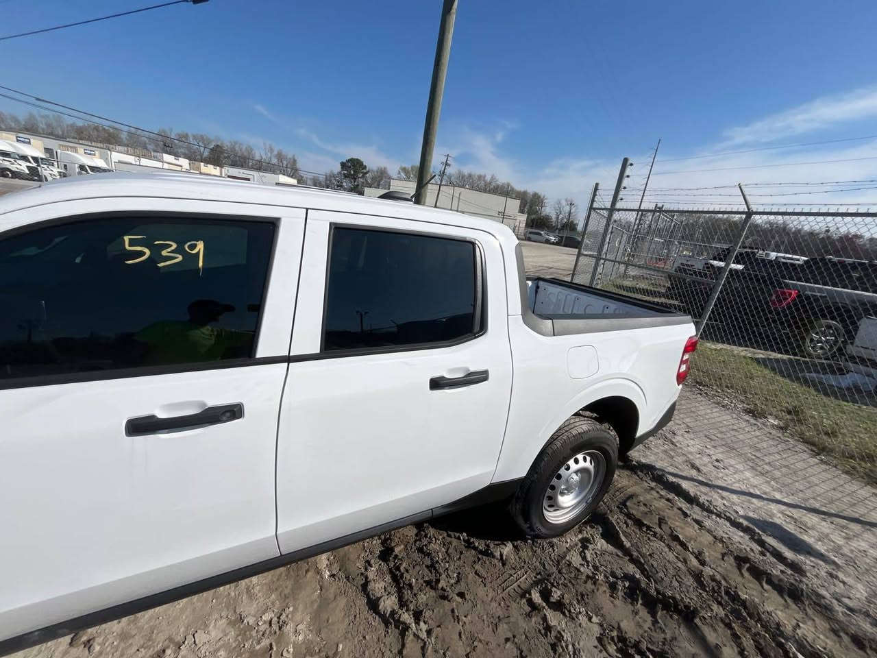 سلام عليكم. فورد مارفك صور شحن 2025 مدة وصول 40يوم  ماشية 530مايل يعني زيرو  بانزين بل كامل 
السعر 138ورقة واصل العراق شامل كمرك ونقل 
تواصل على الخاص او 00962795655414


**إذا كنت صاحب هذا الإعلان وتريد حذفه لأي سبب، رجاءا أرسل رسالة إلى الدعم الفني**