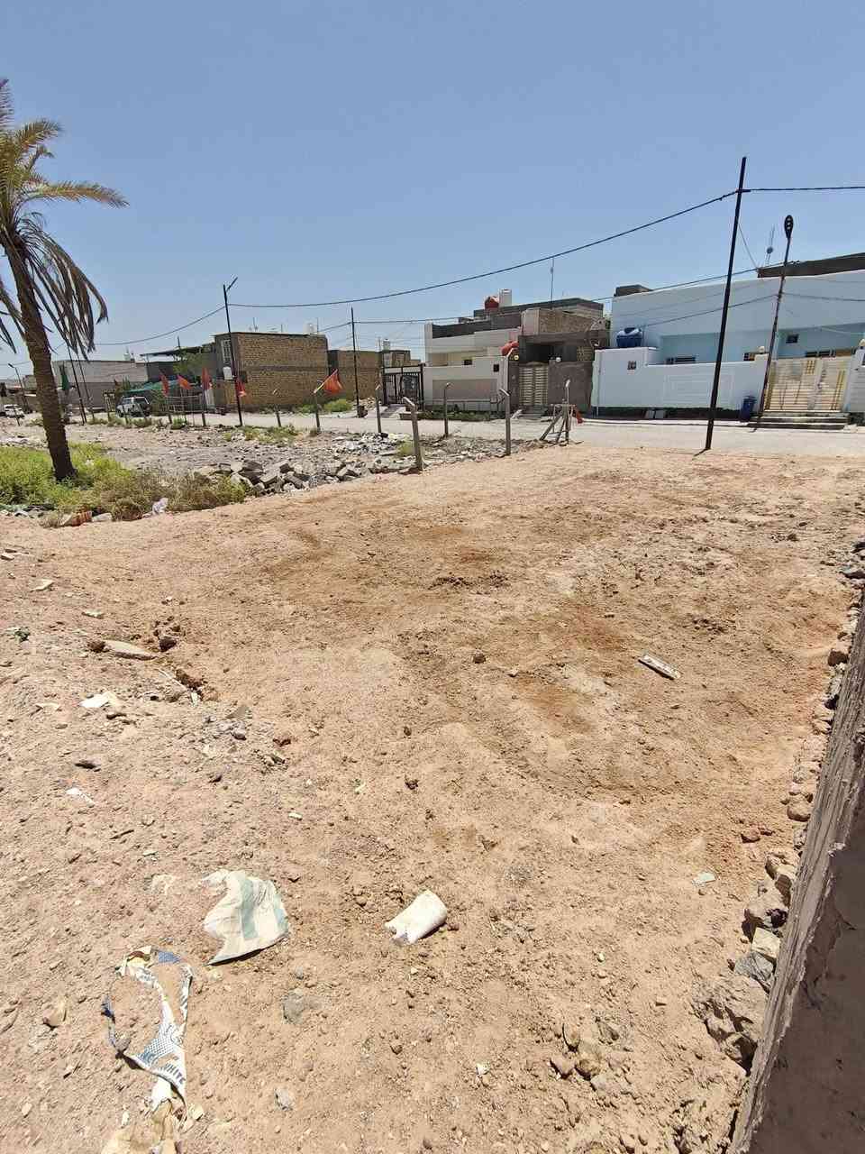 قطع 150 متر للبيع علوة الفحل قرب جسر الامام علي (ع) شارع القاعة منطقة مرتبه انارة وتبليط شارعه 10 متر ..***********
