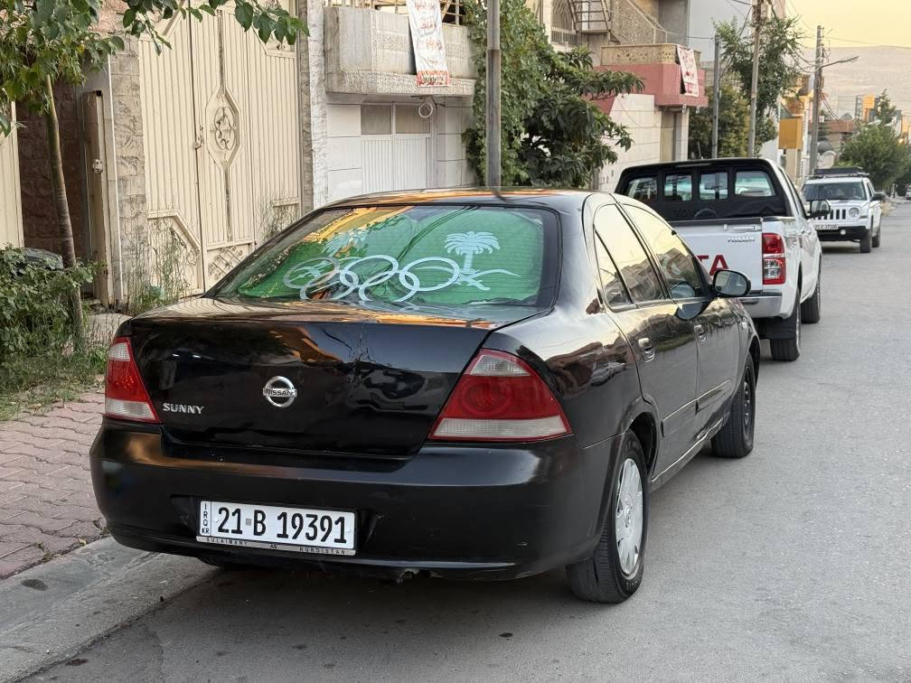 سلام و علیک 
سەنی ٢٠١١ ڕەش بۆ فڕۆشتن 
ئاوێنەی کارەبایی چوار جام کارەبا
گێر و مەکینە بە شەرت بێ مەسرەف
تەبریدی سارد و گەرم ئیشەکات
سەنەوی بە ناوی خۆمەوەیە تا ٢٠٣١ تازەیە
ڕەقەم سلێمانی 
لە سلێمانیم 
ژ.م: 
***********
*********** السليمانية, العراق
