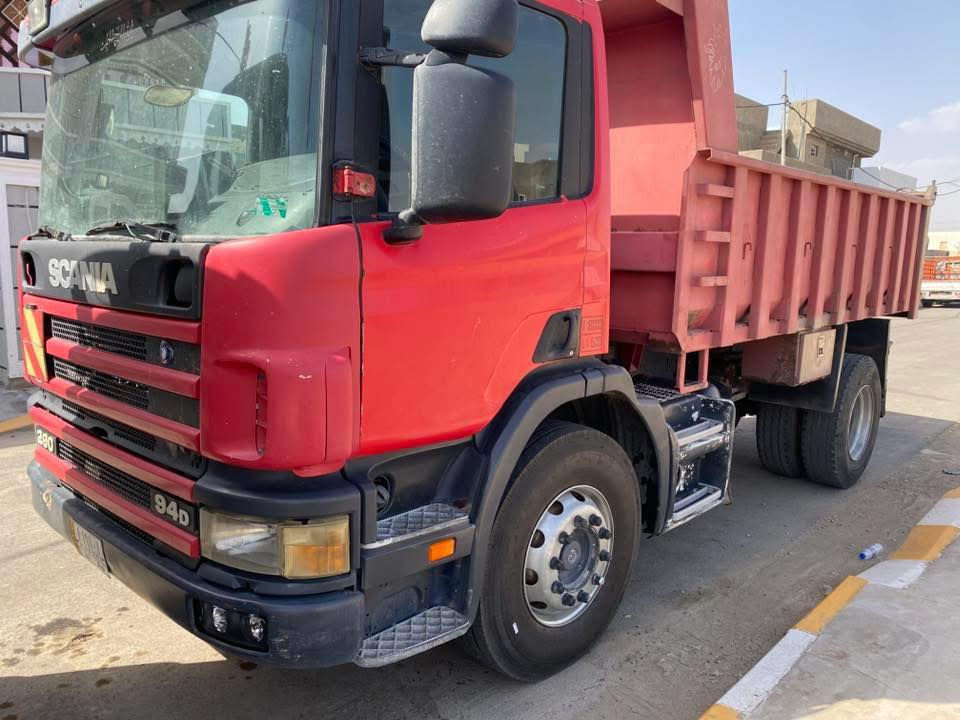 السلام عليكم سكانيا للبيع بومة  2003
بم و مودل DS المكينة
رقم ذي قار بسمي 
***********
