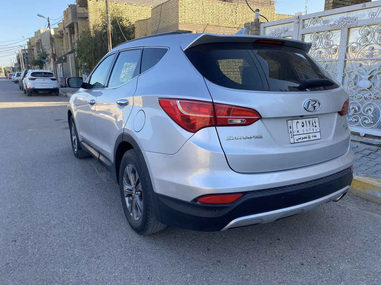 سلام عليكم ورحمة الله وبركاته للبيع او للمراوس هونداي سنتافيا   وارد امريكي مكينه ٢٤٠٠ جي دي اي موديل ٢٠١٤ بغداد بأسمي فول مواصفات حساسات كامره خلفيه اشاره ترحيب اشارة بالمري بصمه تدفئه تبريد كشنات حره تحويل ثاني  حادثه فقط بنيد بأمريكا السعر ١٣٠ وبي مجال ***********
