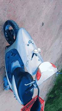 للبيع ..
دراجه عصفوريه 60 
جاهزه مبيها نقص 
اوراق وياها 
السعر 300الف وبيها مجال 
للتواصل ***********
