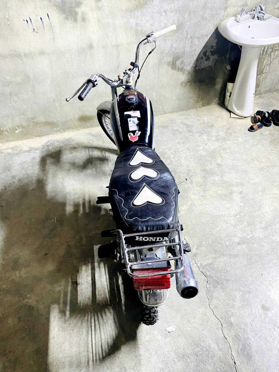 إسلام عليكم للبيع نامه 3 احرف موديل 18  السعر 220 او بي مجال الرقم ***********
