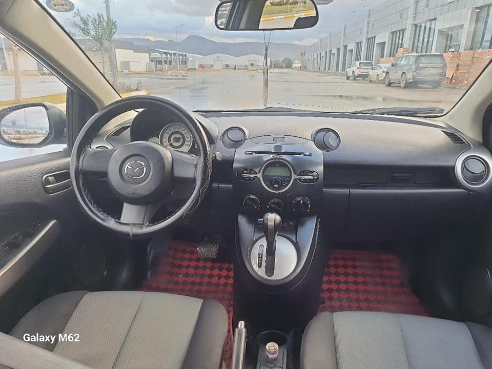 مازدا(2)مۆدێل2011 خلیجی بێدەعم بێ بۆیاخ  بەشەرتی گێڕو مەکینە جام کارەبا تەبرید ساردو گەرم بەشەرت تایەی تازە بێ تەقەو ڕەقە  ماڵی دۆستە 77$ *********** لەسلێمانیم السليمانية, العراق
