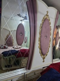 غرفة نوم • جهاز جري • بغداد الحرية