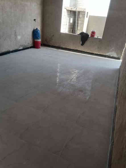 السلام عليكم خلفه سيراميك الجدران و الأرضية حالين متفرغ مكان ديالى بهرز ***********
