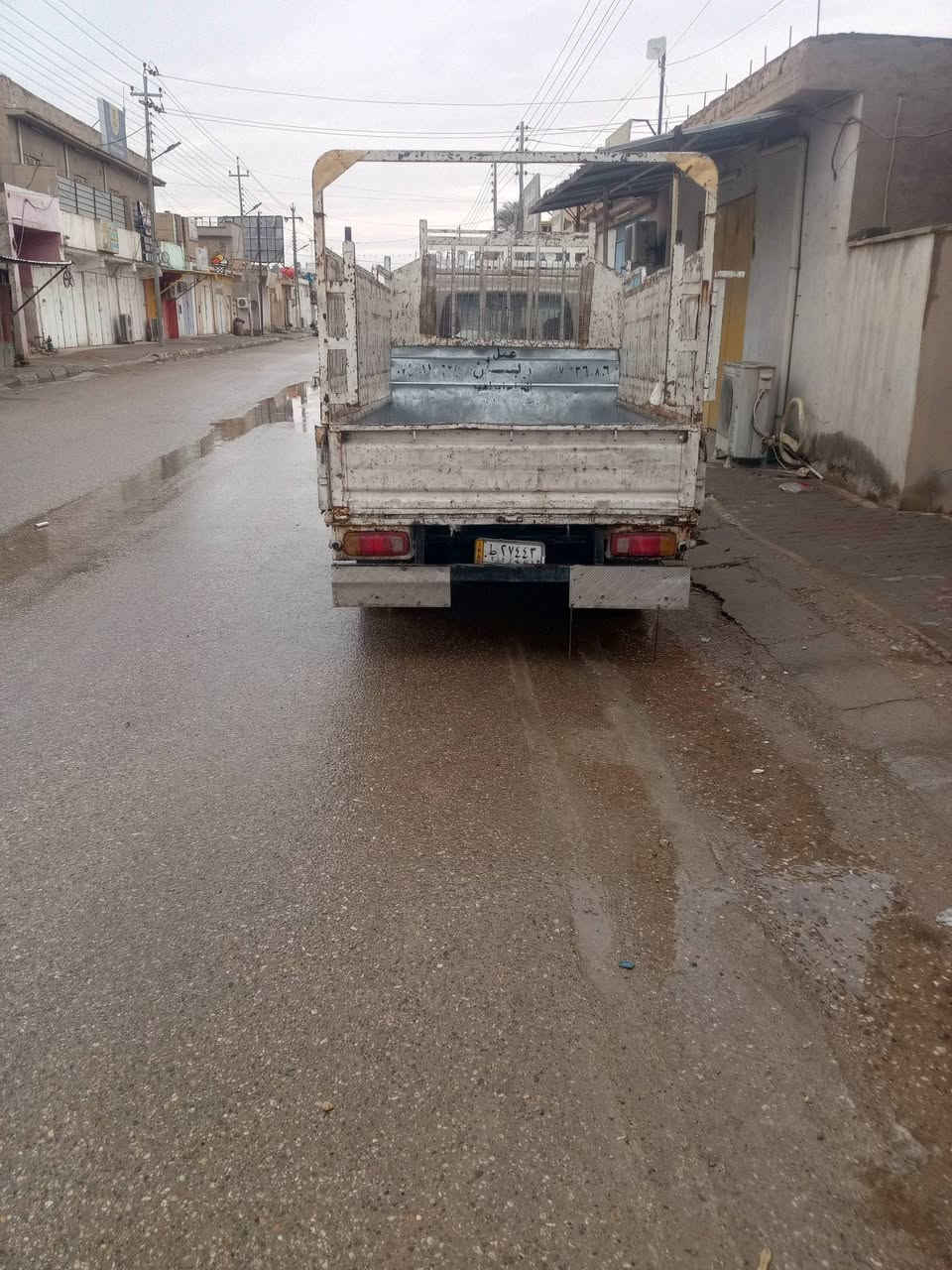 سلام عليكم كيا ام عيون 2001 رقم بغداد  للبيع او مراوس حسب القناعه الاستفسار على هذا الرقم ***********
