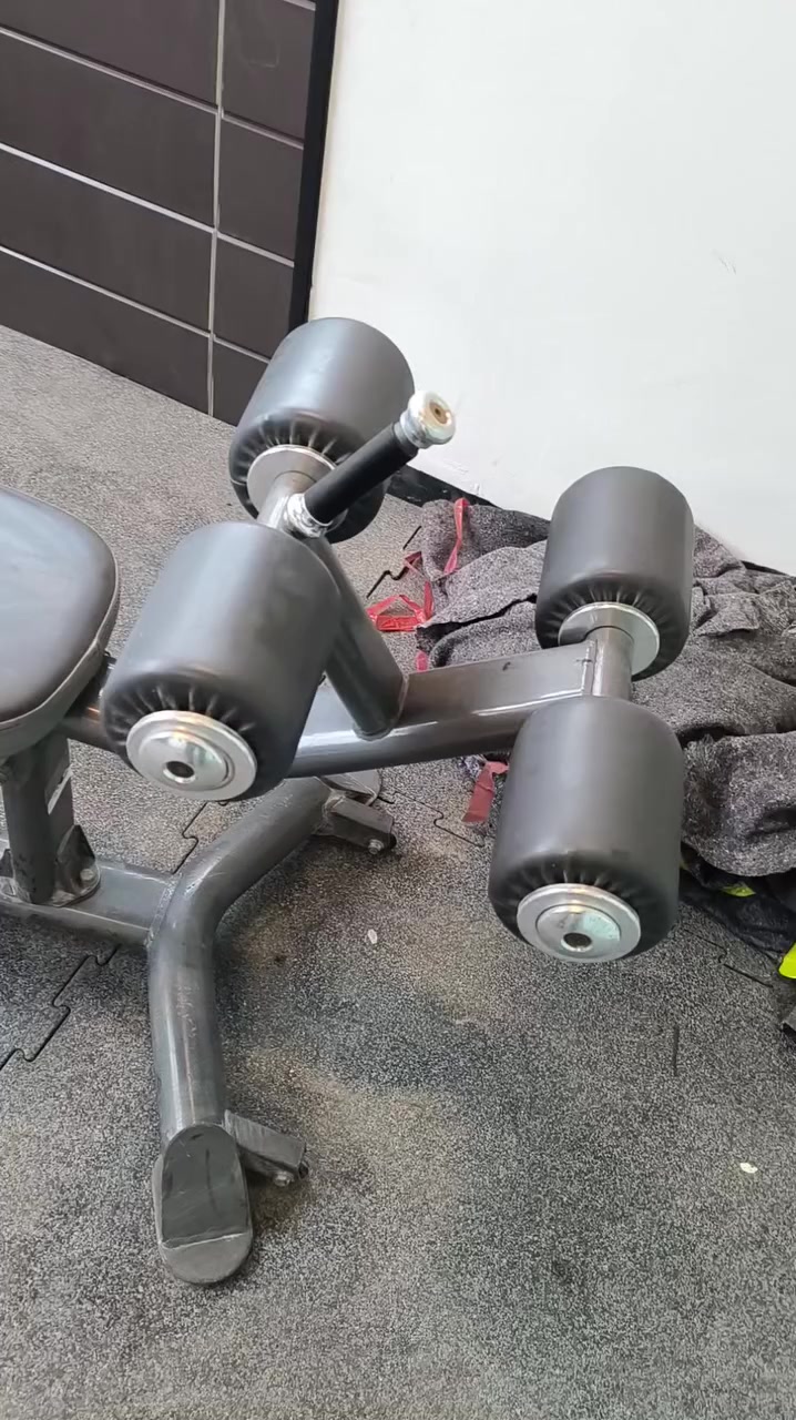 مسطبة أسفل امبلص
***********
