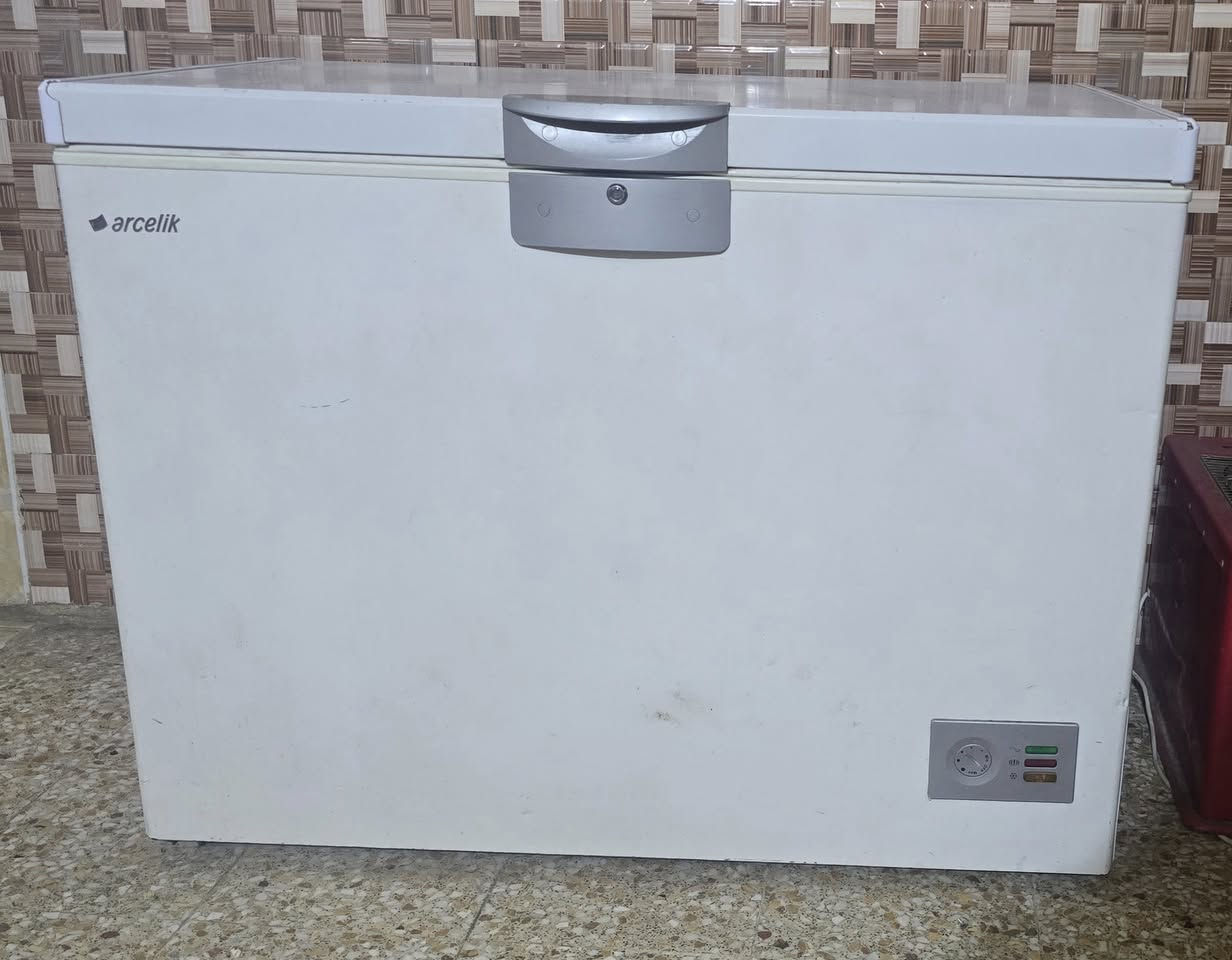 للبيع//
السعر 300 وبي مجال (***********)
