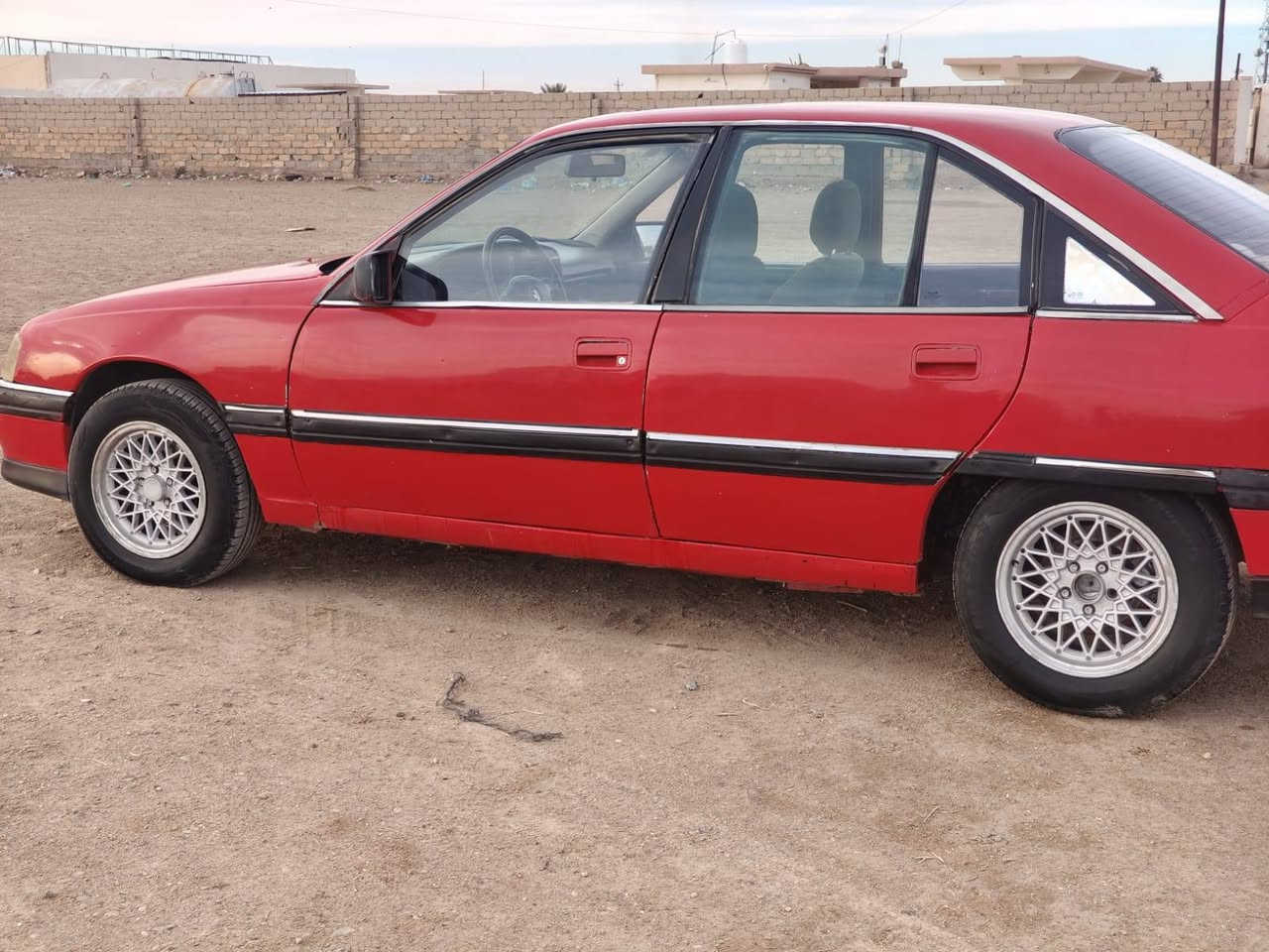 اوبل اميكا مصبوغة عام جمالية 

محرك وكير مكفولات

موديل 1992
صدر جديد
شرط التحويل وسنوية لل 30
السعر  ٣٠  وبية مجال
***********
