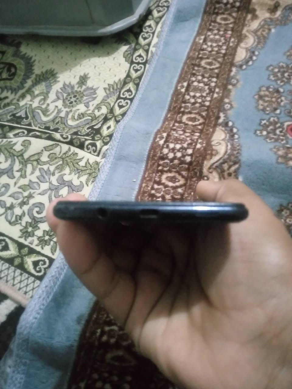 هاذه الموبايل للبيع نظافه فول السعر100 وبي مجال مكانه كركوك بس اشويه الضهر شرك بي مثل ماتشوفون


**إذا كنت صاحب هذا الإعلان وتريد حذفه لأي سبب، رجاءا أرسل رسالة إلى الدعم الفني**