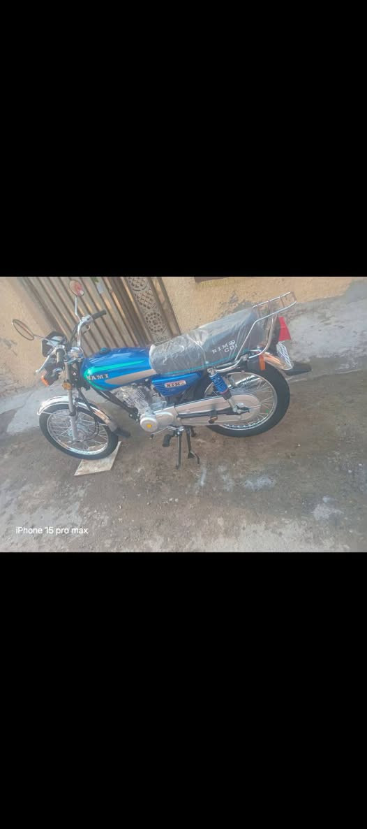 إيراني ٤ كير اشتريتها زيرو مماشية هواي أوراق سكنر السعر ٧٥٠ ألف
مكاني بوب الشام
*********** واتساب فقط
