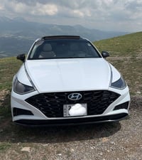 للبيع هيونداي سوناتا  موديل : 2021 الفئه : Limited  اللوحه: اربيل خصوص...