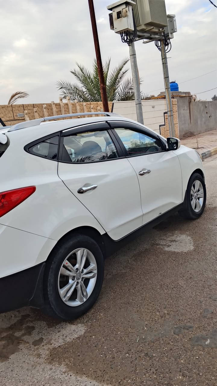 سياره توسان خليجيه 12محدثه 14مكينه 2000   رقم بغداد انكليزي بسمي سنويه الى 2030مشروع وطني سياره نضيفه كلش 
السونار مرفق بلمنشور 
السعر 128
العنوان واسط الصويره 
رقم الهاتف ***********
