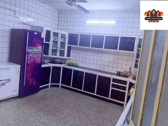 🔴  #بيت_للبيع 🏠 من مجموعة الهدف العقارية
🚩 سكني في منطقة موصل الجديدة خلف مطعم ابو ليلى قرب جامع الوسام

طابقين يحتوي على 6 غرف 
تفاصيل البيت ⬇️⬇️

( 200 متر ) 

🔴الطابق الاول :- غرفتين وهول داخلي وخارجي .. حمام ومطبخ وتواليت داخلي وخارجي 

🔴الطابق الثاني:- اربع غرف ومطبخ وحمام وتواليت 

💲السعر مغري جداً 💵💵

للتواصل على الخاص او على الارقام التاليه:- ***********
***********
