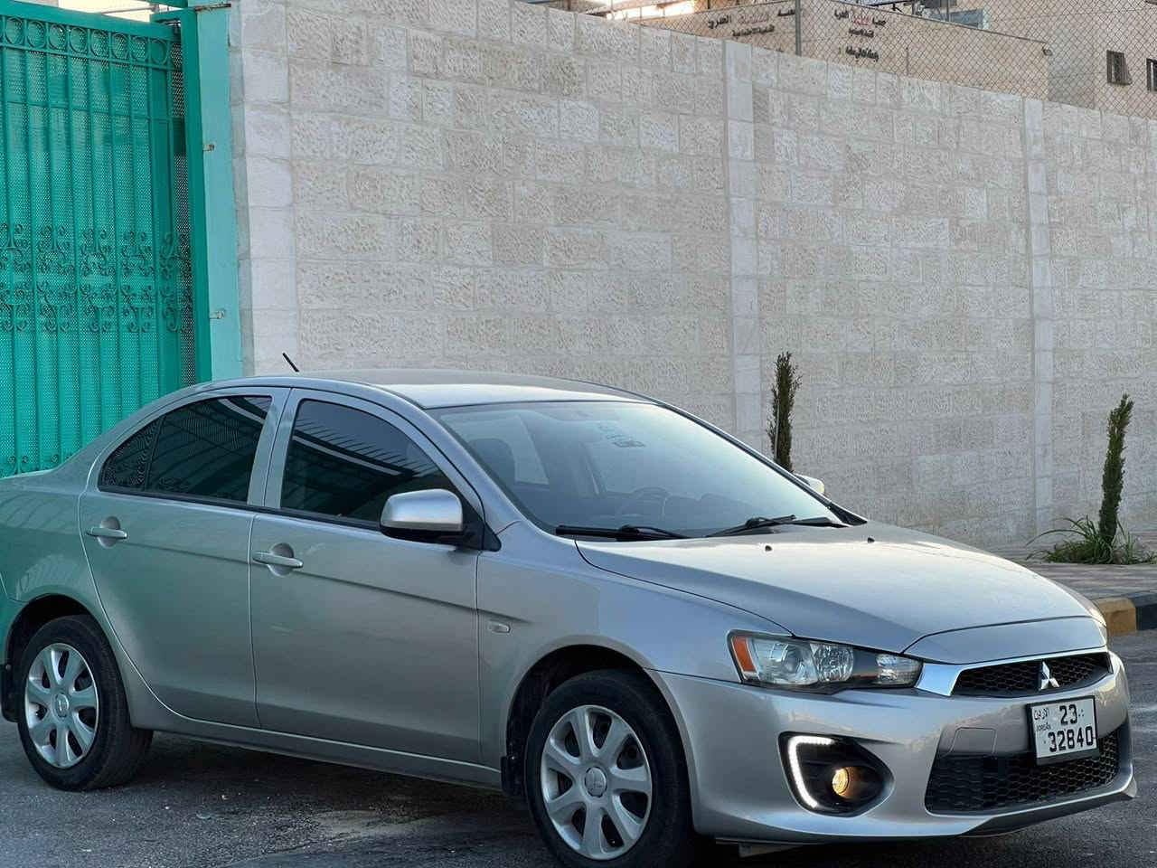 متسوبيشي لانسر 2014 أعلا صنف فحص كااااااااامل
3 جيد وقصعة غير مؤثرة 

ماتور 1600cc الأصلي فحص

جير توب ترونيك

تحكم طارة 

مالك ثالث من الحرة

دهان جديد وكوشوك جديد كفالة سنه 

للبيع بسعر مغرررررري 

للمعاينة القويسمة 

للمراجعة أبومالك 0787083361


**إذا كنت صاحب هذا الإعلان وتريد حذفه لأي سبب، رجاءا أرسل رسالة إلى الدعم الفني**
