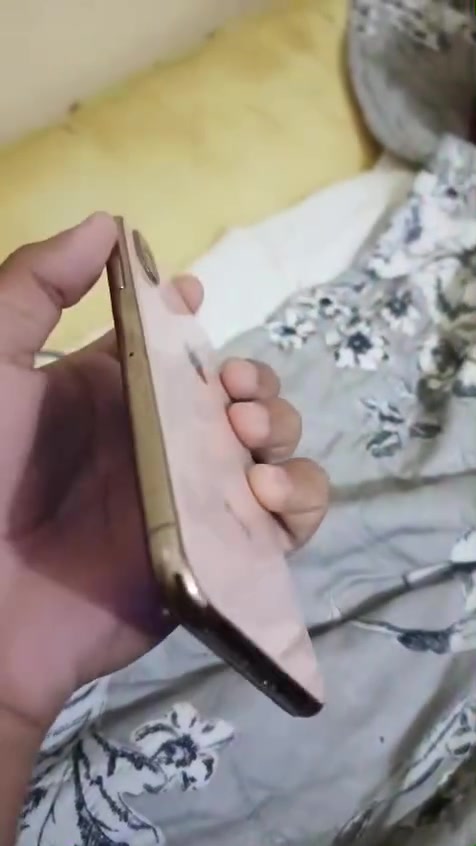 اكس اس جهاز بلادي بس بطاريه مبدله تقره 100 الجهاز نضيف حيل عيبه بس تخطي وسيمكارت ميشتغل و الكامره اكس 1ترجف تتصلح ب5تالاف سعره 125او مراوس ويا ايفون 11


**إذا كنت صاحب هذا الإعلان وتريد حذفه لأي سبب، رجاءا أرسل رسالة إلى الدعم الفني**