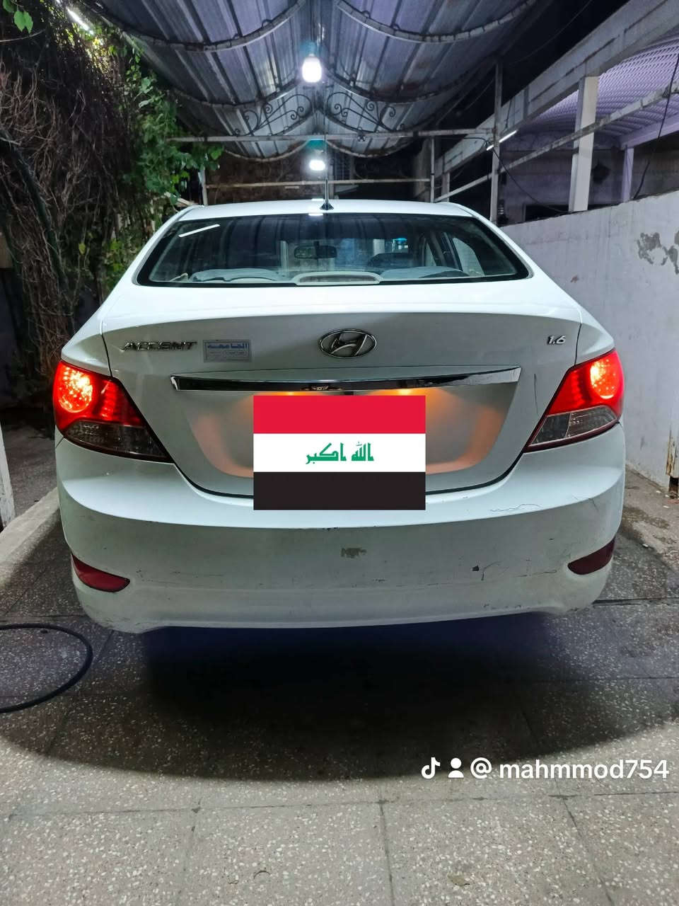 للبيع فقط اكسنت موديل ٢٠١٤وارد خليجي محرك ١٦٠٠ بغداد كراده مواصفات تحكم ستيرن شاشه محرك ١٦٠٠ قطره٢ سلايت روف 
بيه تبديل بنيد وبارد جاملغ الايمن والباب الايمن الامامي السعر ٩٠
رقم ***********
