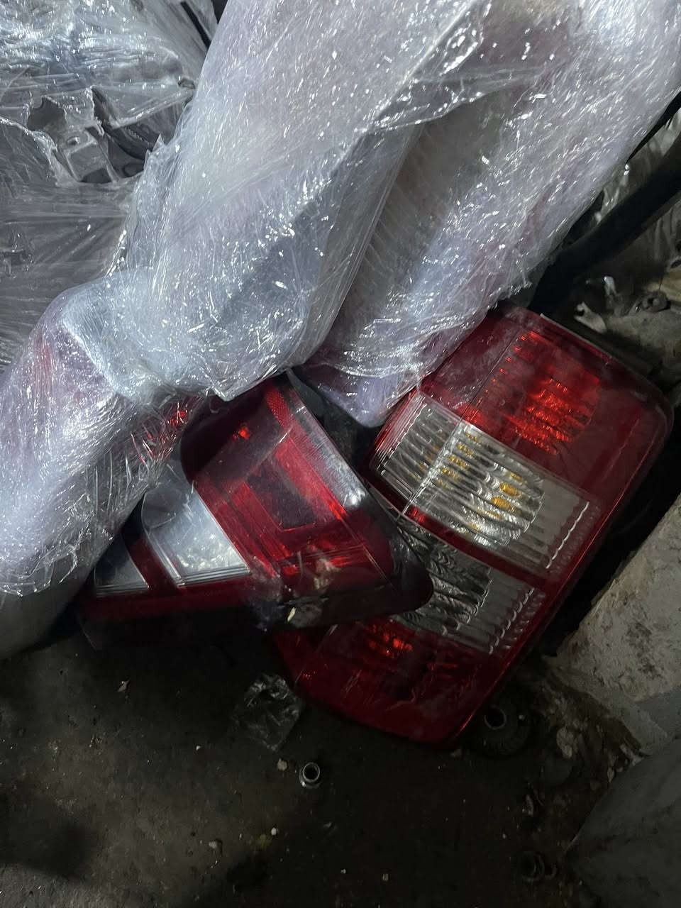 جميع اغراض حيب ودوج اي استفسار اتصال ع رقم الموبايل فقط *********** واتساب ويوجد خدمه توصيل لجميع محافظات 🚖العنوان بغداد ساحه الطيران 📍
