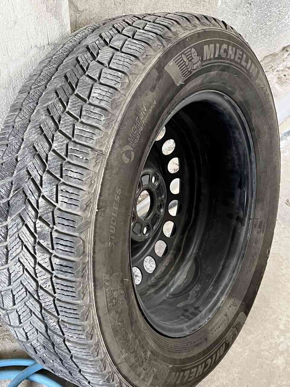 مشلن جديد قياس ١٧/٦٥/٢٣٥
وياله. اصليه كامل تخم سعر ٤٠٠ الف


**إذا كنت صاحب هذا الإعلان وتريد حذفه لأي سبب، رجاءا أرسل رسالة إلى الدعم الفني**