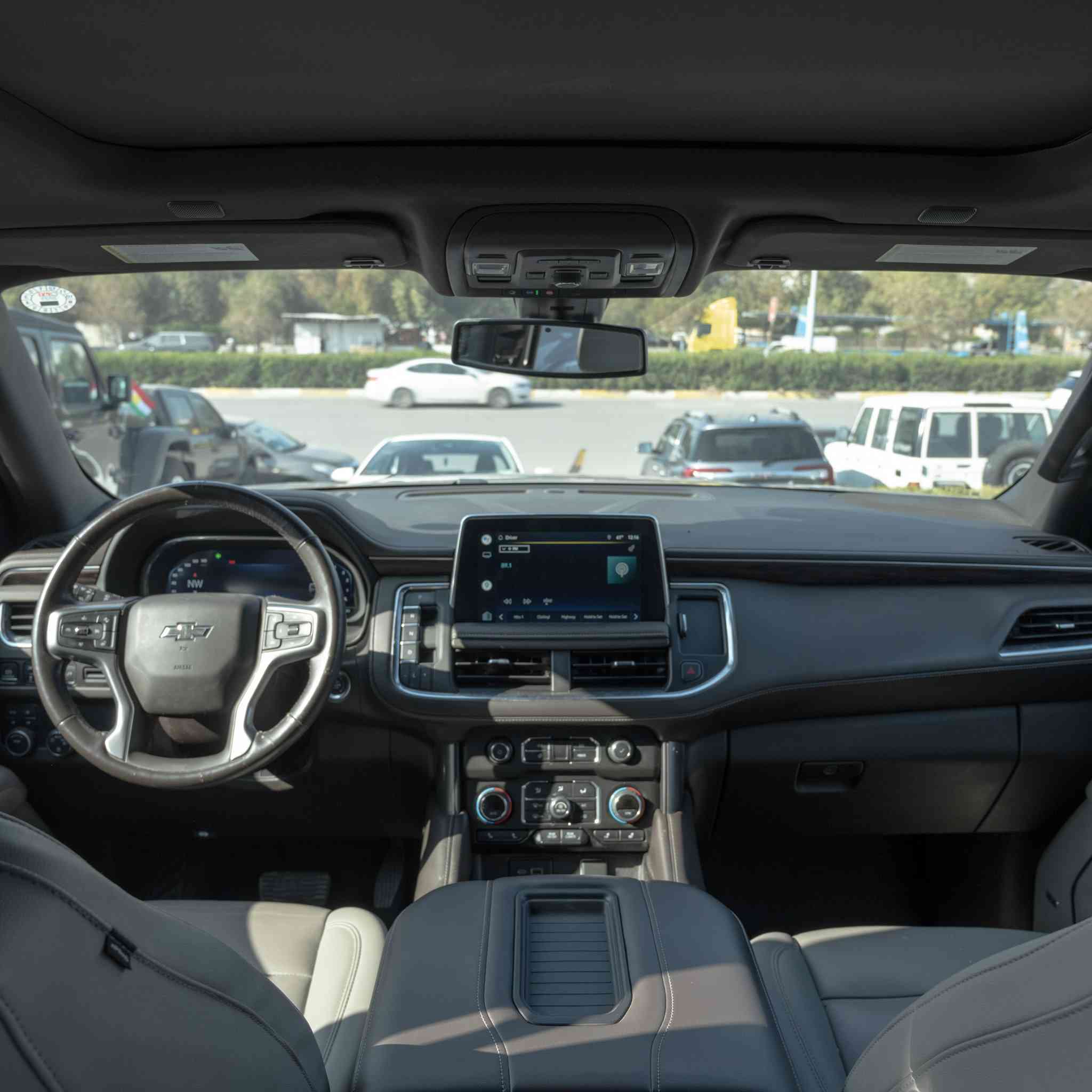 للبيع فقط بسعر 36,000$ !
 Chevrolet suburban Z71 2022

وارد أمريكي بدون دواخل بجم كبس
 رقم الشاصي مُرفق 
1GNSKDKD6NR121717

فول مواصفات Z71 
🔹محرك 8 سلندر 5.3L 
◼️ كير 10 نمر 
◼️ دفع رباعي 4wd
◼️كشنات جلد تدفئة 
◼️شاحن لاسلكي 
◼️ بانوراما 

🛡️أنظمة السلامة و مساعدة السائق
♦️نظام تحذير من الإصطدام الأمامي 
♦️نظام فرامل تلقائية في حالات الطوارئ
♦️نقطة عمياء
♦️نظام تحذير من مغادرة المسار
♦️نظام تحكم في نزول المنحدرات 

ماشية 60 ألف 

السعر 36,000$

مرقم أربيل 
مكان السيارة بغداد مجمع بدور السكني 

للإستفسار 
*********** إتصال أو واتساب
