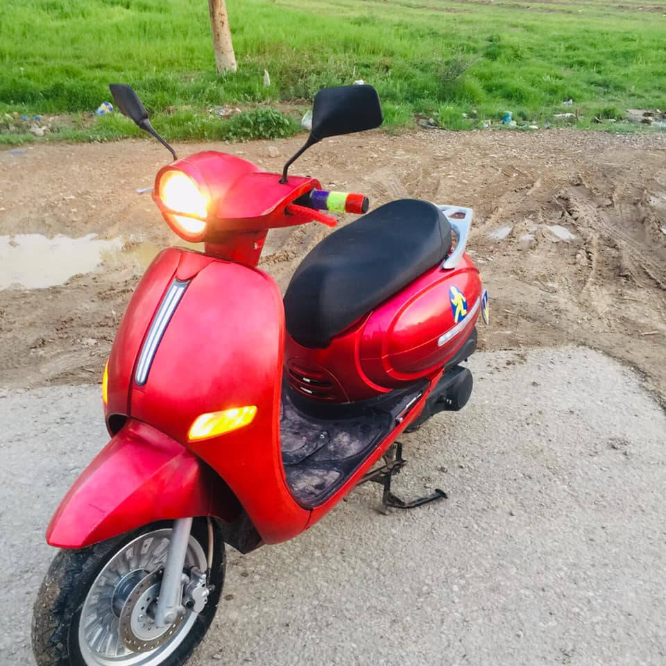 سلام عليكم 

دراجه عبدالحليم كلاسك

سرعه 120

كيج كهربائي كله شغال 

محرك مكفول 

كهربائيات كلها شغاله لايت عالي ناصي دبل اشاره

نكره سلف 

للبيع او للمراوس 

الشراي خاص 

مكاني تقاطع الامام عبدالله بن علي


**إذا كنت صاحب هذا الإعلان وتريد حذفه لأي سبب، رجاءا أرسل رسالة إلى الدعم الفني**