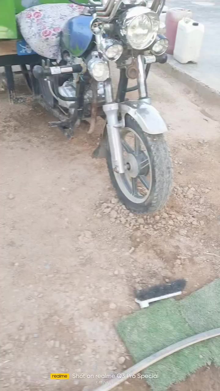 سلام عليكم ستوته موديل 2020 محرك 24  مكفول وما مفتوح نقصه بس باتري  وجوزه ويشتغلن الكهربايات بيه تلحيضات قليله ستوته وراق كامله كمرك مدفوع  كامله   مكاني تقاطع نهروان سعر 1250وبيه مجال  
رقم ***********
