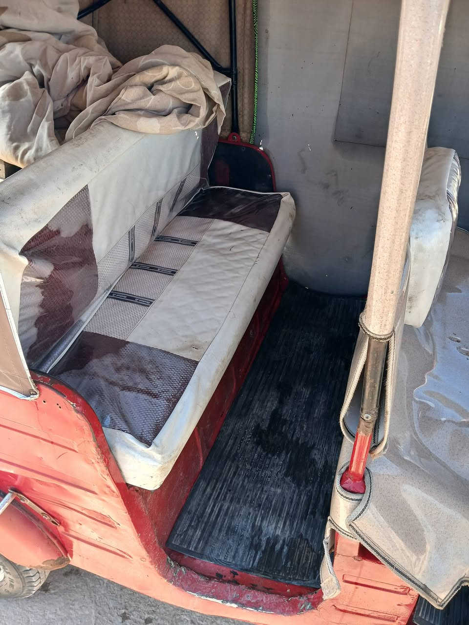 2018
كلش نضيفه وجاهزه الشارع كبل كهربايات جديده 

محرك مجفت جديد كلشي مابيه نقص وراق كامله 
السعر ٣٠٠٠ وبيه شويه مجال 
المكان بغداد 
***********
