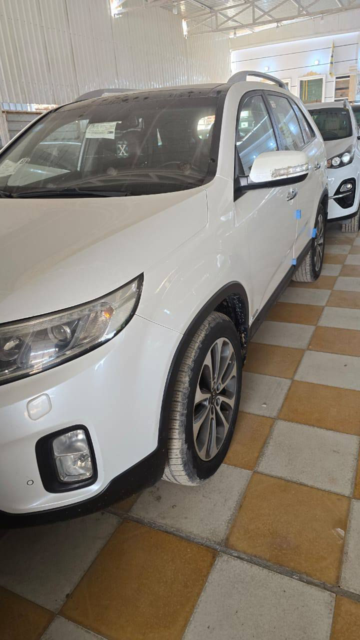 دليل العراق  السيارات 
سورنتو ٢٠١٥ كفاله عامه فول مواصفات واحد على واحد أعلى فئه سياره جديده مال جنايه ماشيه ١٣٠ الف رقم بغداد السعر ٢١٠ وبيه مجال
 رقم الهاتف ‏‪***********‬‏
