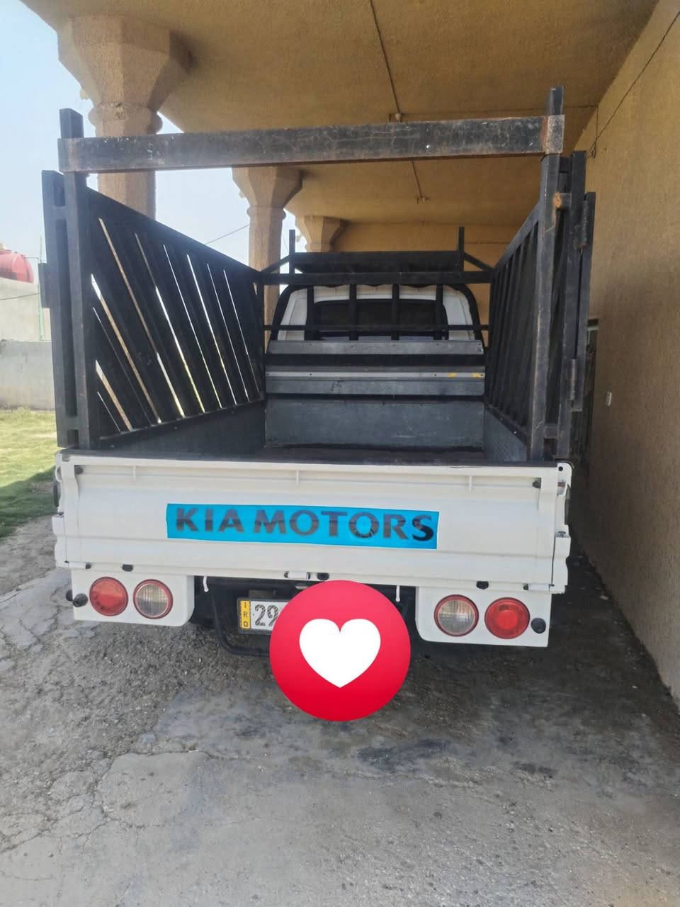 كيه ٢٠١٩ محرك وكير وكسن مكفولات سياره محجره رقم انكليزي بيها صبغات السعر ١٠٨ وبيها مجال سياره مال جناي رقم واسط سنويه ٢٠٢٩ مكان السياره واسط صويره ***********
