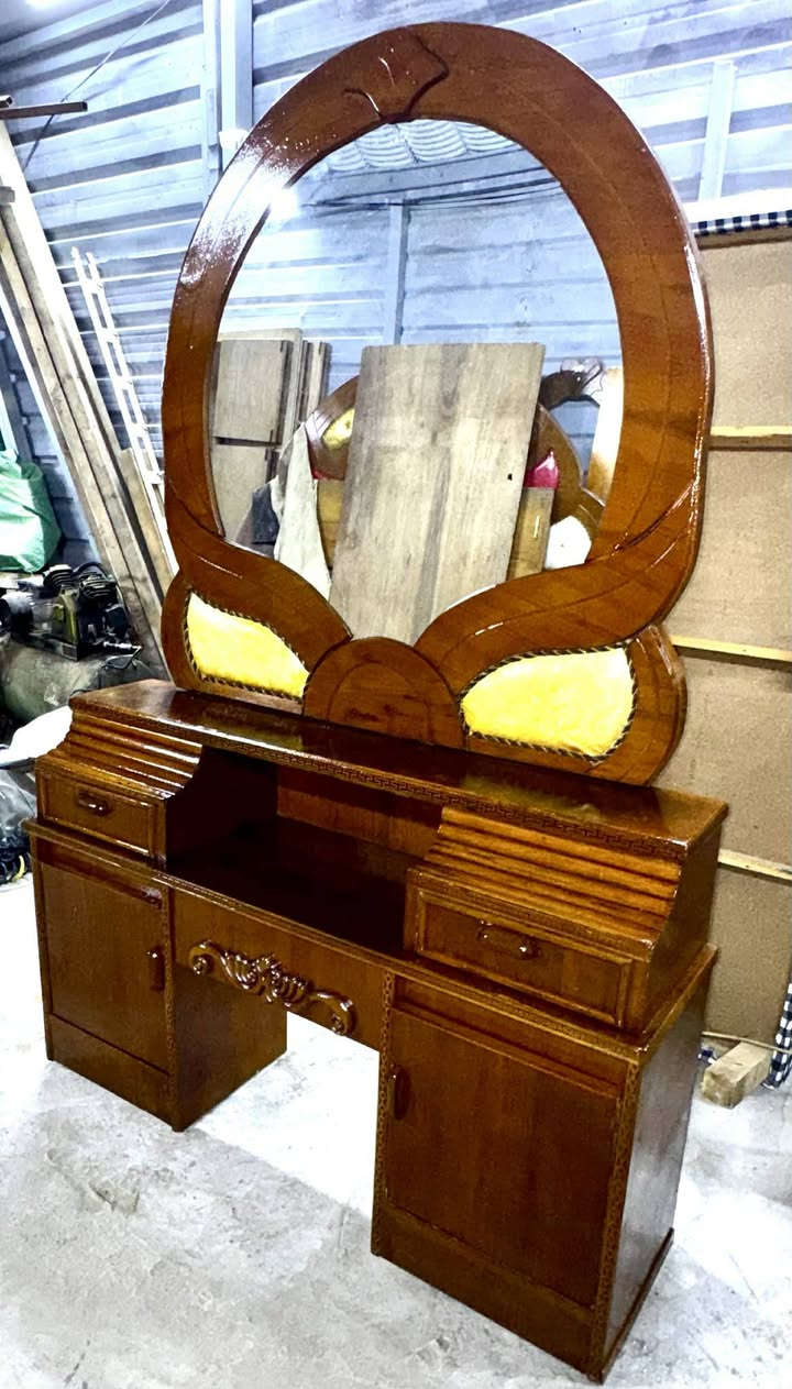 الكنتور ٢٠٠ الميز ٧٠ الجربايه ١٦٠ والصوميه ٥٠ الاسعار قفل بوب الشام قريب على الشعب يوجد توصيل


**إذا كنت صاحب هذا الإعلان وتريد حذفه لأي سبب، رجاءا أرسل رسالة إلى الدعم الفني**