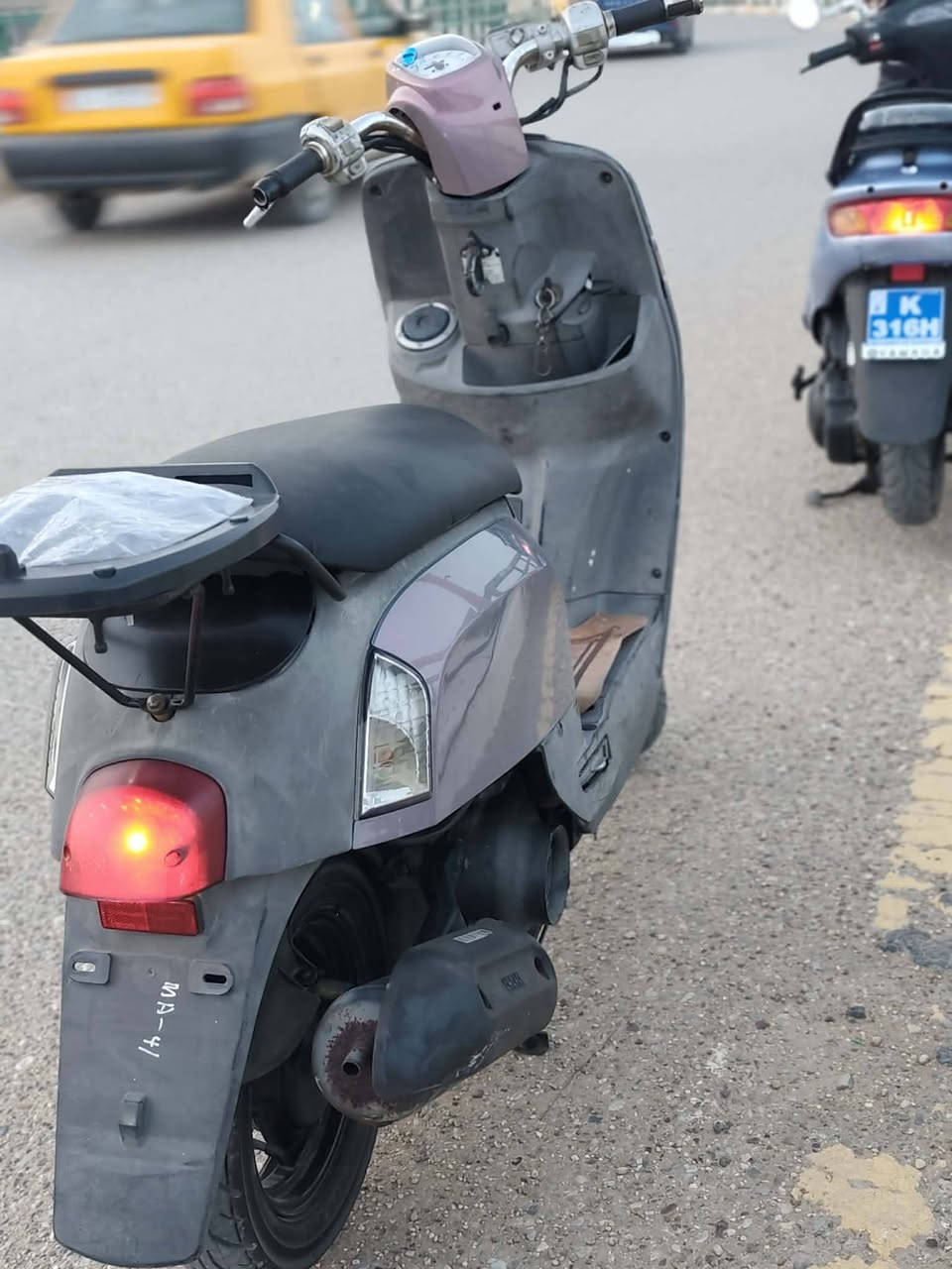 سلام عليكم دراجه بوليس لبيع مفتوحه بس ولفات دراجه كله شغاله سلف كهربيات ما نقصه اي شي مكاني ديوانيه دغاره السعر خاص


**إذا كنت صاحب هذا الإعلان وتريد حذفه لأي سبب، رجاءا أرسل رسالة إلى الدعم الفني**